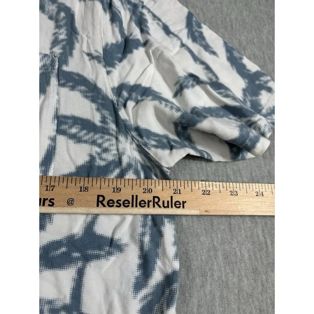 True Religion Hawaiian Shirt Mens‎ Size L Floral Rayon Short Sleeve Button Up